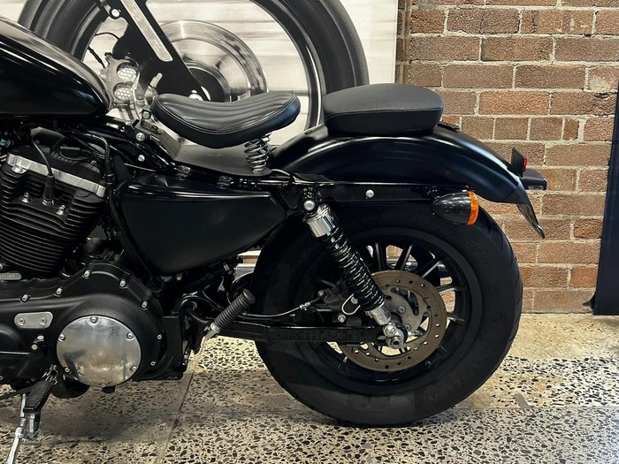 2015 Harley-Davidson Iron 883 (XL883N) Sportster Black