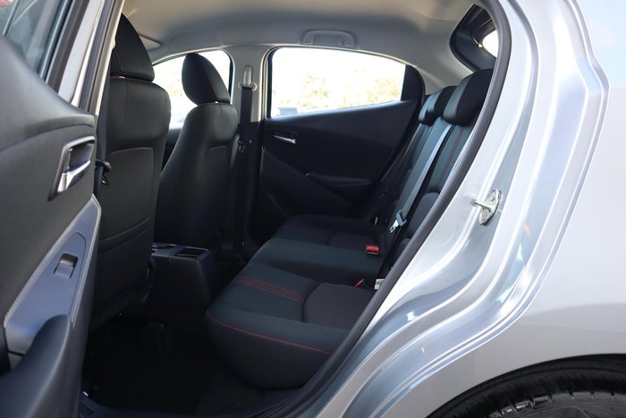 2025 Mazda 2 G15 Evolve