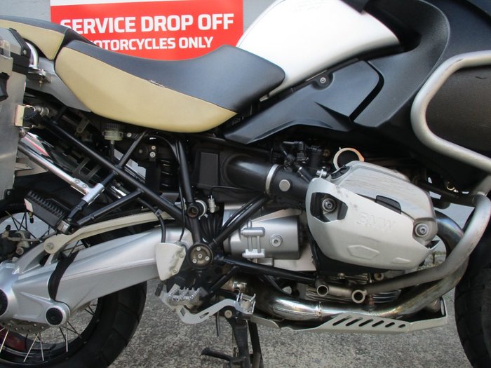 2013 BMW Motorrad R1200 GS ADVENTURE WHITE