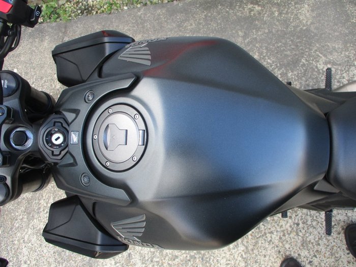 2023 Honda CB650R BLACK