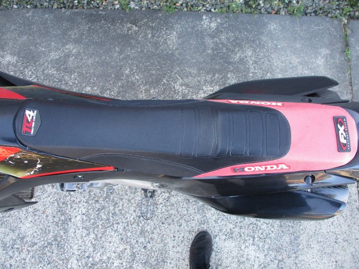 Honda 2016 HONDA 450CC CRF450RGUR RED