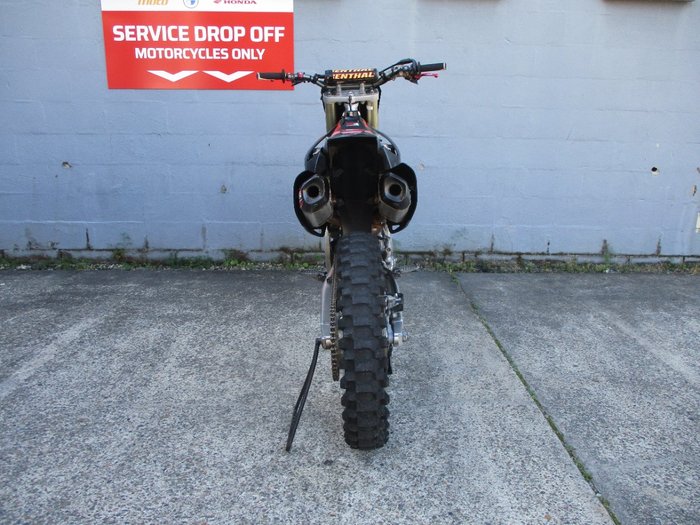 Honda 2016 HONDA 450CC CRF450RGUR RED