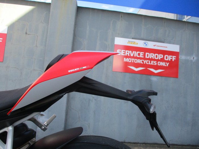 2019 DUCATI PANIGALE V4 RED