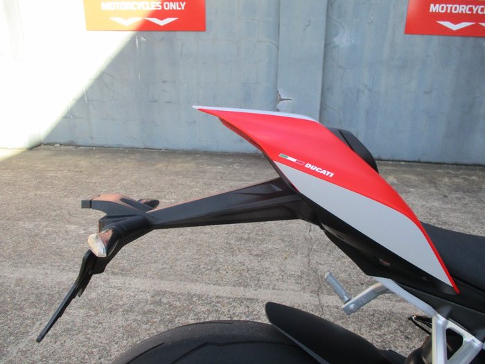 2019 DUCATI PANIGALE V4 RED