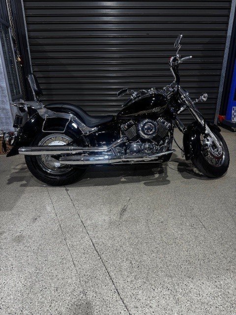 2016 Yamaha XVS650 V-STAR CUSTOM BLACK