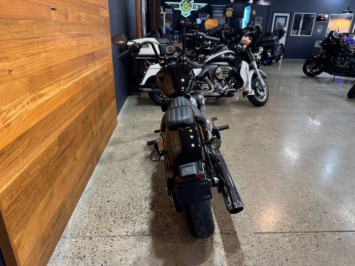 2025 Harley-davidson 2025 Harley-davidson 1900CC FXBB STREET BOB (117) CRUISER BLACK