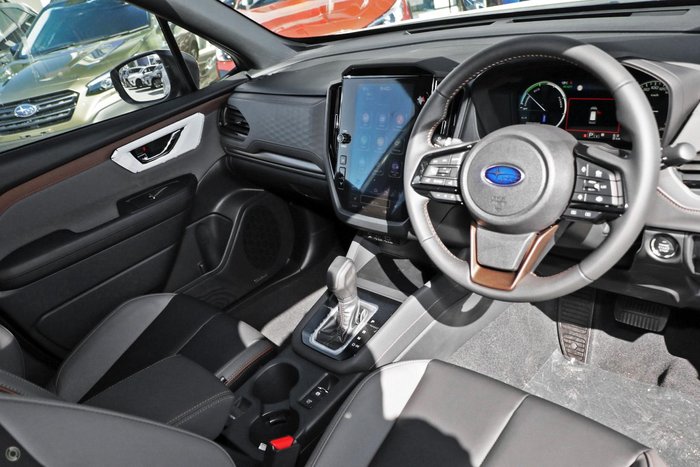 2025 Subaru Forester Hybrid Sport S6 MY26 AWD Crystal White