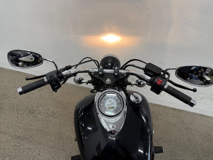 2008 Yamaha XVS1100 V-STAR CUSTOM Black