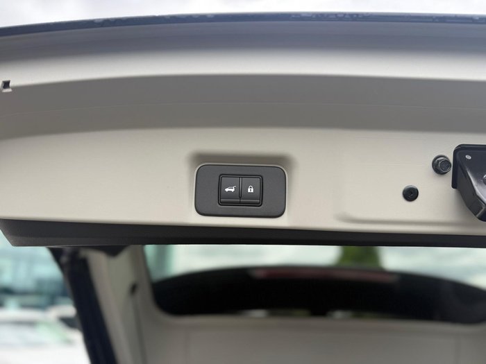 2025 Nissan Ariya Advance