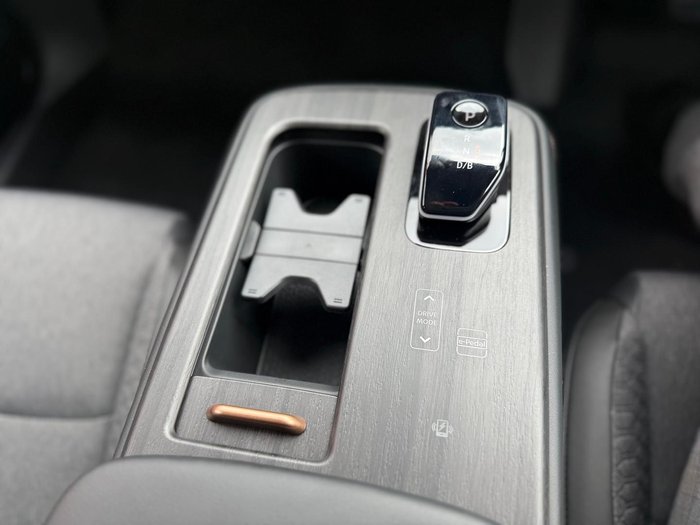 2025 Nissan Ariya Advance