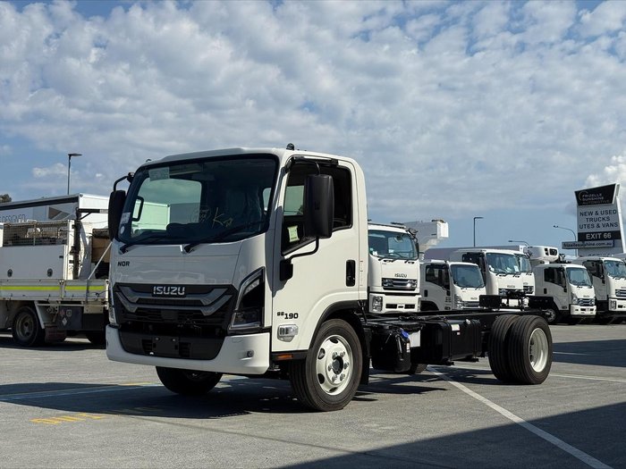 2026 Isuzu N Series NQR 88/80-190