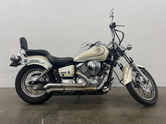 2006 Yamaha XVS250 V-STAR White