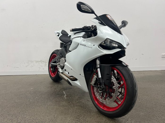 2015 DUCATI 899 PANIGALE White