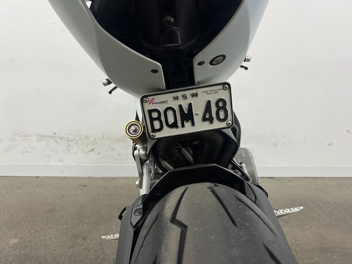 2015 DUCATI 899 PANIGALE White