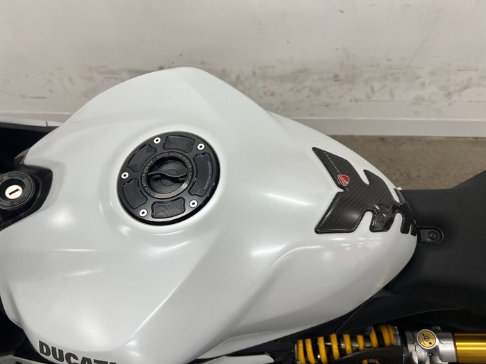 2015 DUCATI 899 PANIGALE White