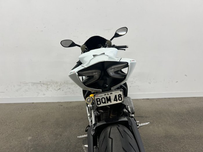 2015 DUCATI 899 PANIGALE White