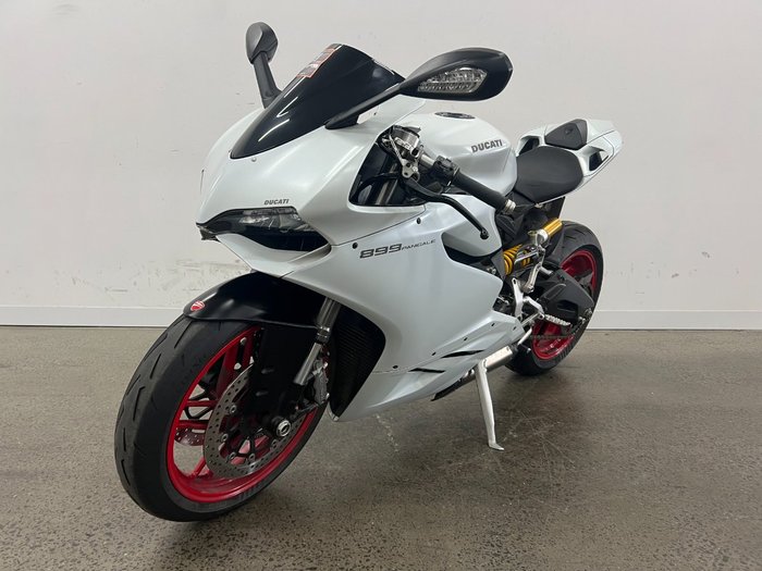 2015 DUCATI 899 PANIGALE White