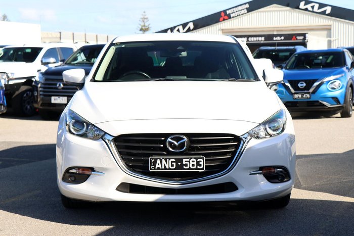 2017 Mazda 3 Maxx