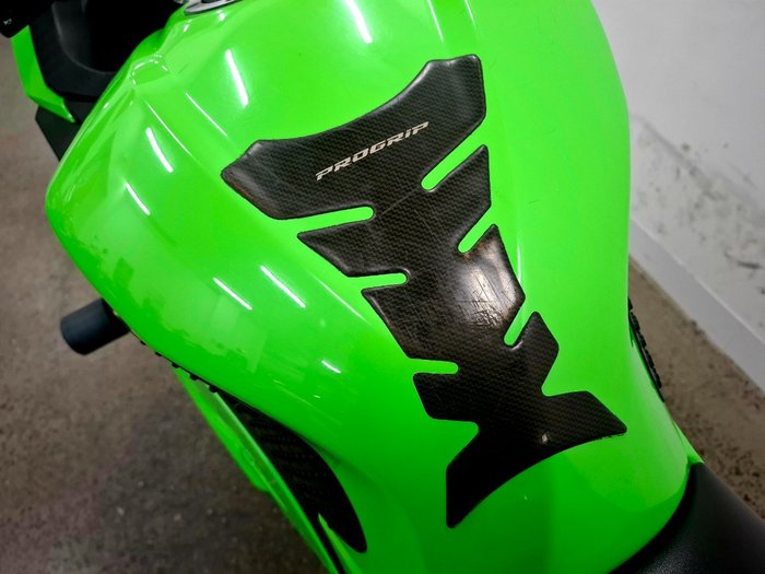 2014 Kawasaki NINJA 300 ABS Green