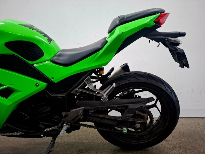 2014 Kawasaki NINJA 300 ABS Green