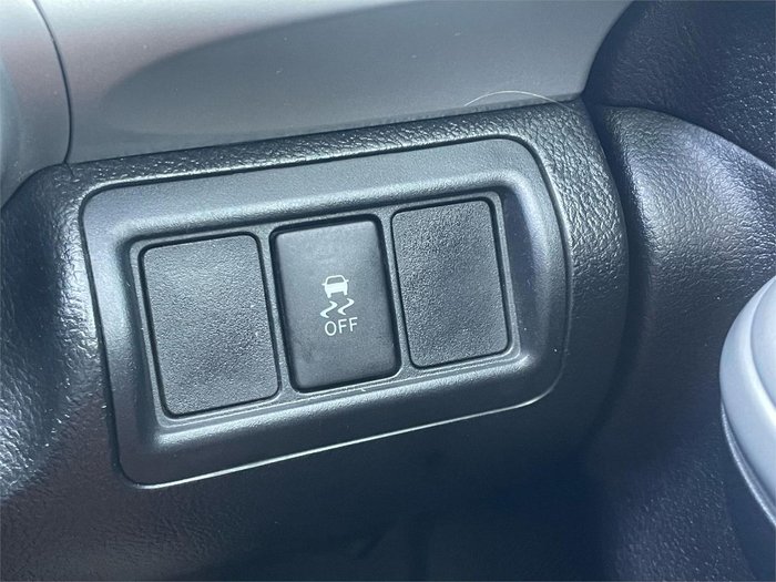 2015 Toyota Camry Altise AVV50R Wildfire