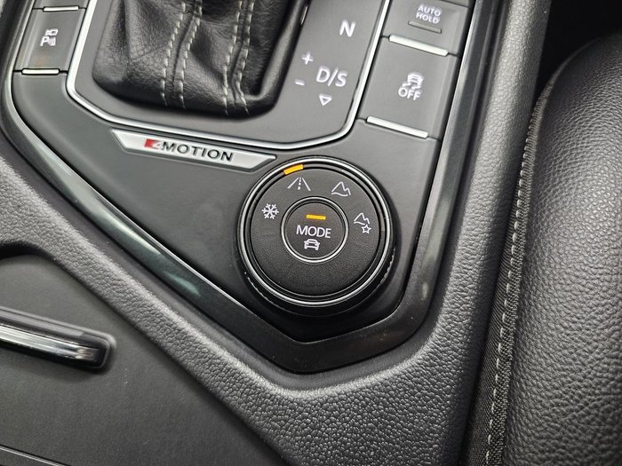 2016 Volkswagen Tiguan 162TSI Highline 5N MY17 Four Wheel Drive Pure White