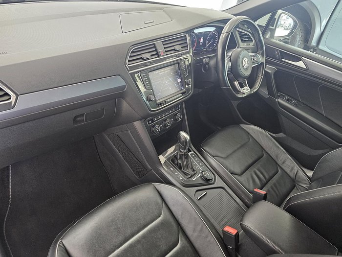 2016 Volkswagen Tiguan 162TSI Highline 5N MY17 Four Wheel Drive Pure White