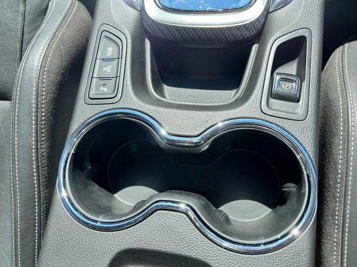 2013 Holden Commodore SS V