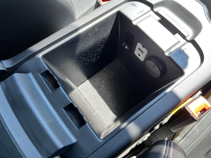 2013 Holden Commodore SS V