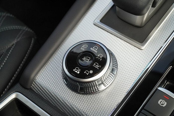 2024 Mitsubishi Outlander Exceed