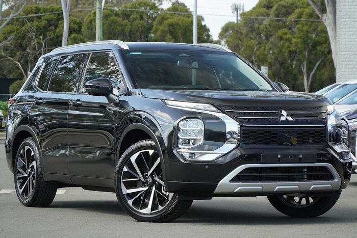 2024 Mitsubishi Outlander Exceed