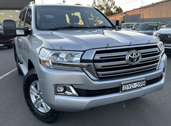2018 Toyota Landcruiser