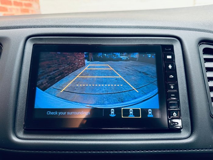 2021 Honda HR-V VTi MY21 White