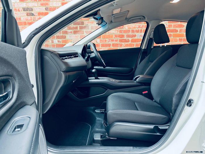 2021 Honda HR-V VTi MY21 White