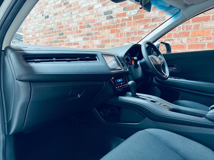 2021 Honda HR-V VTi MY21 White