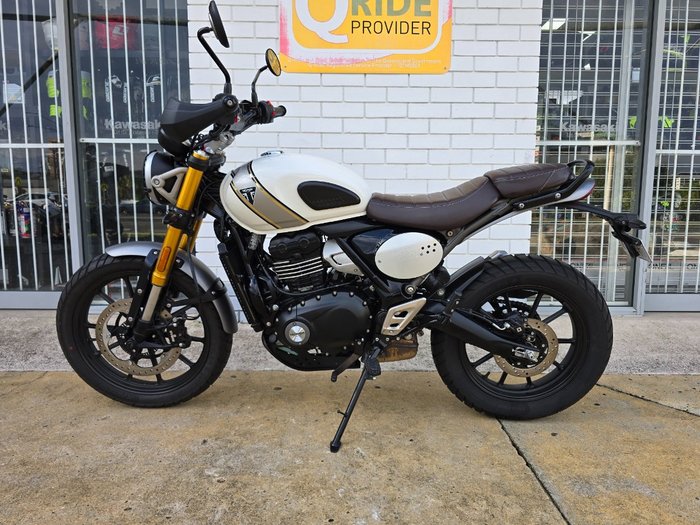 2024 Triumph SCRAMBLER 400 X White