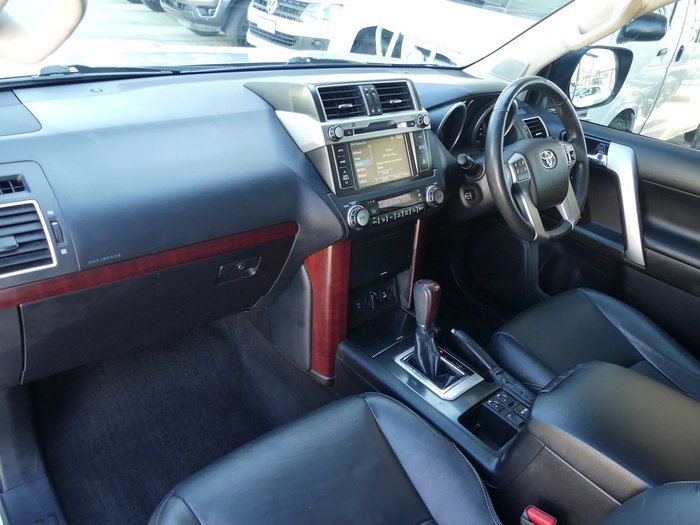 2017 Toyota Landcruiser Prado VX