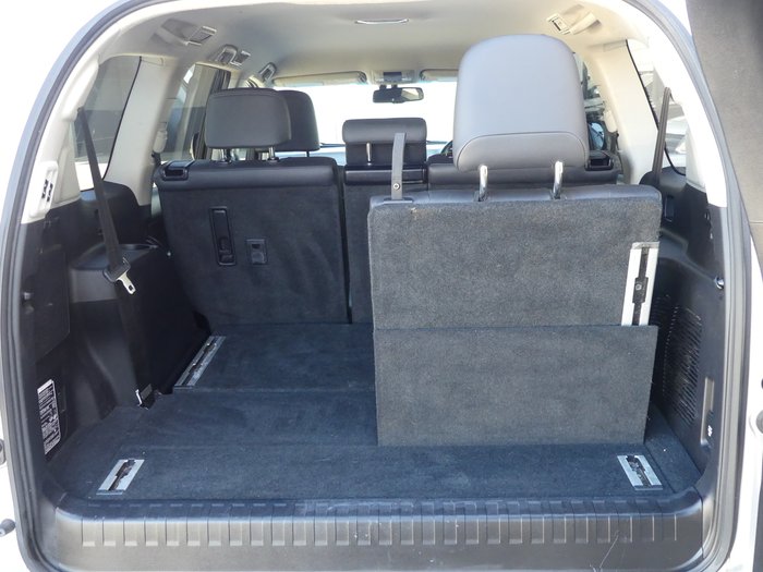 2017 Toyota Landcruiser Prado VX