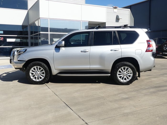 2017 Toyota Landcruiser Prado VX