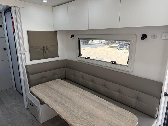 2025 Franklin Core 215 Double Bunk