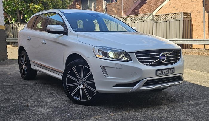 2015 Volvo XC60 T5 Luxury MY15 Ice White