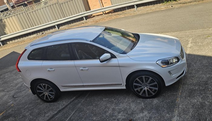 2015 Volvo XC60 T5 Luxury MY15 Ice White