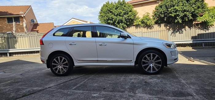 2015 Volvo XC60 T5 Luxury MY15 Ice White