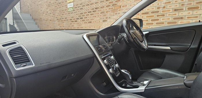 2015 Volvo XC60 T5 Luxury MY15 Ice White