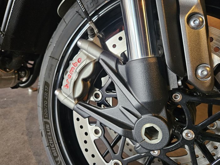 2022 Triumph Speed Twin 1200 Speed Twin Black