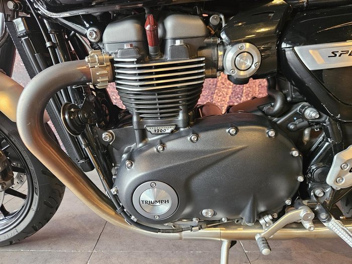 2022 Triumph Speed Twin 1200 Speed Twin Black