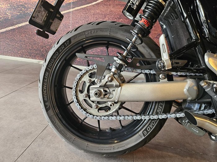 2022 Triumph Speed Twin 1200 Speed Twin Black