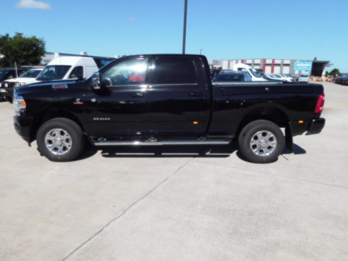 2024 RAM 2500 Laramie Rambox