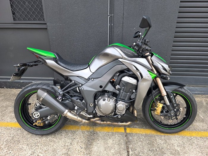 2014 Kawasaki Z1000 SE beige