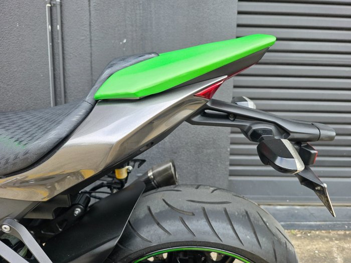 2014 Kawasaki Z1000 SE beige